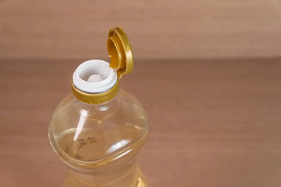 Est-ce efficace de déboucher une canalisation au vinaigre ?