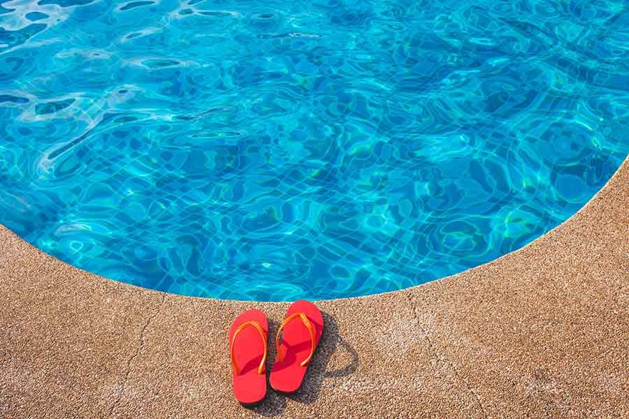 Débouchage de tuyaux de piscine : guide complet